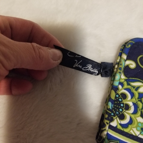 Vera Bradley Floral Wallet - Picture 4 of 9